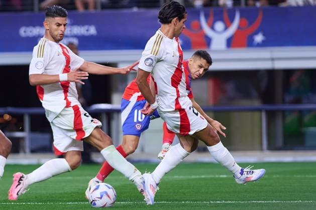RECORD DATE NOT STATED Copa America USA 2024 Peru vs Chile Alexis Sanchez of Chile during the game between Peru and Chile as part of the CONMEBOL Copa America USA 2024 group A, at AT-T Stadium, on June 21, 2024 in Arlington, Texas, United States. ARLINGTON TEXAS UNITED STATES  Copyright: xJONATHANxDUENASx 20240621210314_CA_GA_2024_PER_CHI_SANCHEZ249