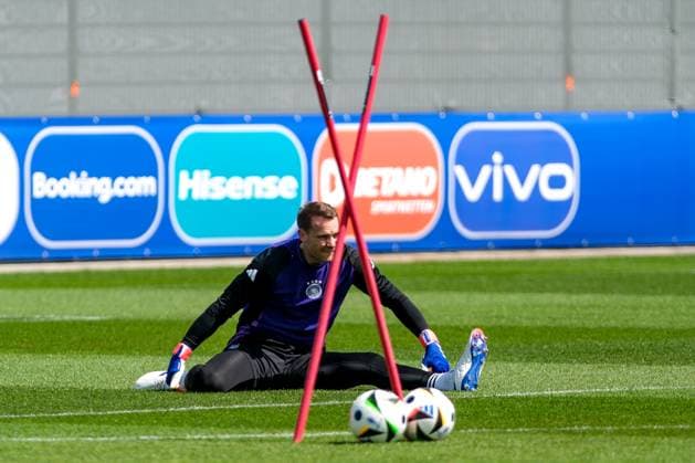 Manuel Neuer Germany , 01 , GER, EURO 2024, Final training Germany, before Switzerland vs. Germany, European Football Championship, Herzogenaurach, 22 06 2024 GER, EURO 2024, Final training Germany, before Switzerland vs. Germany, European Football Championship, Herzogenaurach, 22 06 2024 Herzogenaurach Copyright: xEibner-Pressefoto FlorianxWieganx EP_FWD