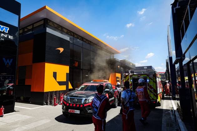 McLaren F1 Team motorhome on fire in the paddock during the Formula 1 Aramco Gran Premio de Espana 2024, 10th round of the 2024 Formula One World Championship, WM, Weltmeisterschaft from June 21 to 23, 2024 on the Circuit de Barcelona-Catalunya, in Montmeló, Spain - F1 - SPANISH GRAND PRIX 2024 DPPI Panoramic  240622_R10_SPAGNA_DP_FGOO0847