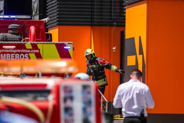 Fireman marshall, commissaire de piste, marshal, marshalls, marshals at McLaren F1 Team hospitality during the Formula 1 Aramco Gran Premio de Espana 2024, 10th round of the 2024 Formula One World Championship, WM, Weltmeisterschaft from June 21 to 23, 2024 on the Circuit de Barcelona-Catalunya, in Montmeló, Spain - F1 - SPANISH GRAND PRIX 2024 DPPI Panoramic  240622_R10_SPAGNA_DP_EA018962_