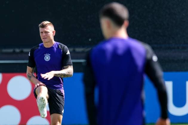Toni Kroos Germany , 08 , GER, EURO 2024, Final training Germany, before Switzerland vs. Germany, European Football Championship, Herzogenaurach, 22 06 2024 GER, EURO 2024, Final training Germany, before Switzerland vs. Germany, European Football Championship, Herzogenaurach, 22 06 2024 Herzogenaurach Copyright: xEibner-Pressefoto FlorianxWieganx EP_FWD