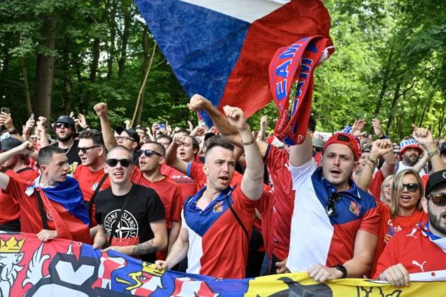 Czech fans march to the Group F match of the European Football Championship: Georgia vs Czechia, in Hamburg, Germany, on June 22, 2024. (CTKxPhoto VitxSimanek) CTKPhotoP2024062202927  CTKPhotoP2024062202927