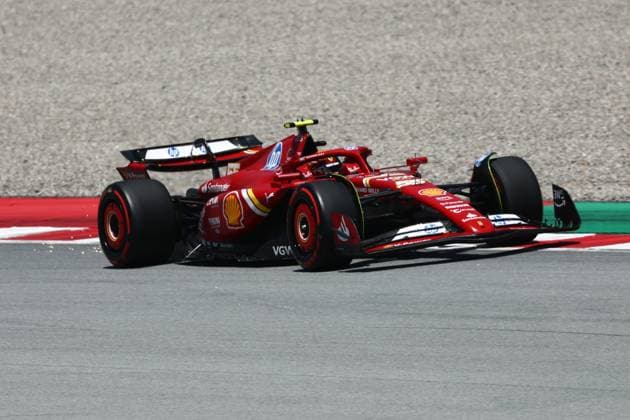 F1 Spanish Grand Prix 2024 Practice 3 Carlos Sainz of Ferrari during third practice ahead of the Formula 1 Spanish Grand Prix at Circuit de Barcelona-Catalunya in Barcelona, Spain on June 22, 2024. Barcelona Spain  Copyright: xJakubxPorzyckix originalFilename:porzycki-f1spanis240622_npP1P.jpg