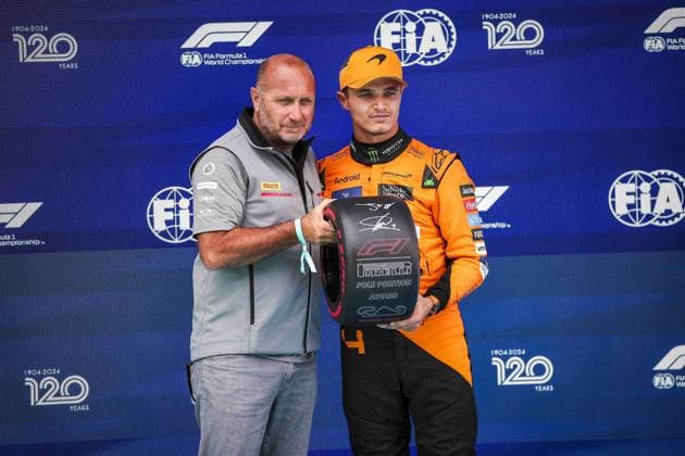 Sport Bilder des Tages NORRIS Lando (gbr), McLaren F1 Team MCL38, portrait, pole position trophy during the Formula 1 Aramco Gran Premio de Espana 2024, 10th round of the 2024 Formula One World Championship, WM, Weltmeisterschaft from June 21 to 23, 2024 on the Circuit de Barcelona-Catalunya, in Montmeló, Spain - F1 - SPANISH GRAND PRIX 2024 DPPI Panoramic  240622_R10_SPAGNA_DP_EA028453_