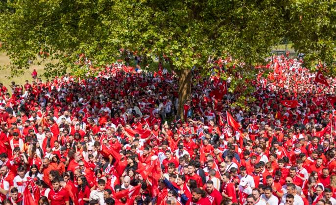 Dortmund, Germany 22nd Jun 2024 Fan march Turkish fans on their way to the stadium Turkey Portugal Turkey Portugal 22 06 2024