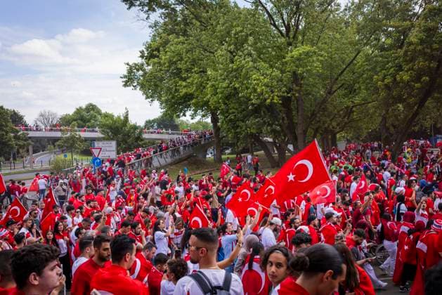 Dortmund, Germany 22nd Jun 2024 Fan march Turkish fans on their way to the stadium Turkey Portugal Turkey Portugal 22 06 2024