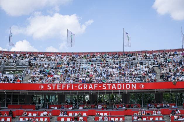 Steffi Graf Stadium full upper stand, ecotrans Ladies Open 2024, Berlin, LTTC Rot Weiß , 22 06 2024, Copyright: xClaudioxGärtnerx