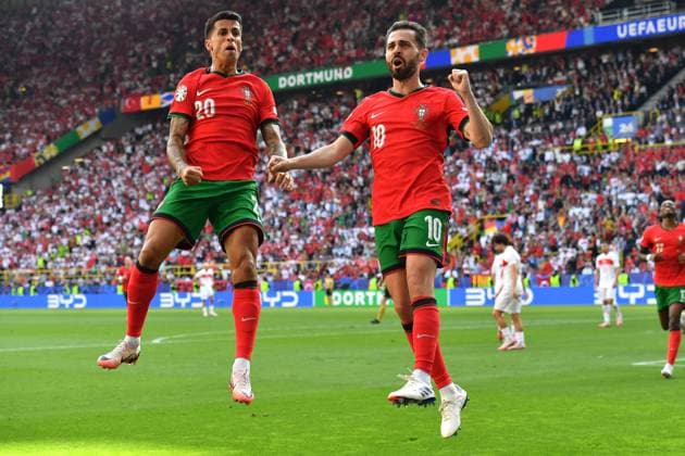 Soccer UEFA EURO 2024 Group Stage 2 Matchday Turkey Portugal on 22 06 2024 at BVB Stadion Dortmund in Dortmund Goal Celebration Goal to 0 1 by Bernardo Silva Portugal xRx