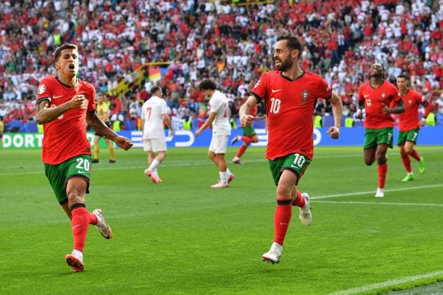 Soccer UEFA EURO 2024 Group Stage 2 Matchday Turkey Portugal on 22 06 2024 at BVB Stadion Dortmund in Dortmund Goal Celebration Goal to 0 1 by Bernardo Silva Portugal xRx