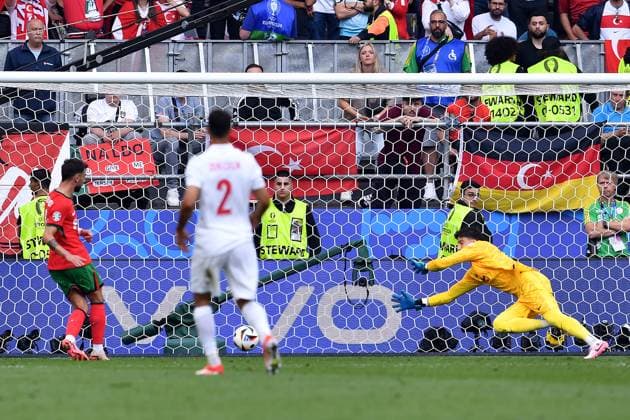 Soccer UEFA EURO 2024 Group Stage 2 Matchday Turkey Portugal on 22 06 2024 at BVB Stadion Dortmund in Dortmund Goal Shot Goal to 0 3 by Bruno Fernandes Portugal xRx