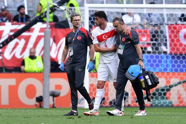 Soccer UEFA EURO 2024 Group Stage 2 Matchday Turkey Portugal on 22 06 2024 at BVB Stadion Dortmund in Dortmund Samet Akaydin Turkey leaves the pitch injured Injury xRx