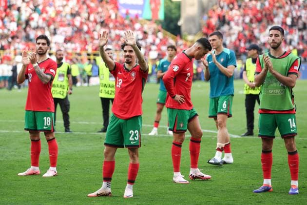 Vitinha of Portugal waves to the fans after the full time whistle Turkiye v Portugal, UEFA European Championship, EM, Europameisterschaft 2024, Group F, Football, BVB Stadion, Dortmund, Germany, 22 Jun 2024 EDITORIAL USE ONLY No use with unauthorised audio, video, data, fixture lists, club league logos or live services. Online in-match use limited to 120 images, no video emulation. No use in betting, games or single club league player publications. Copyright: xPaulxCurrie Shutterstockx 14548034fq