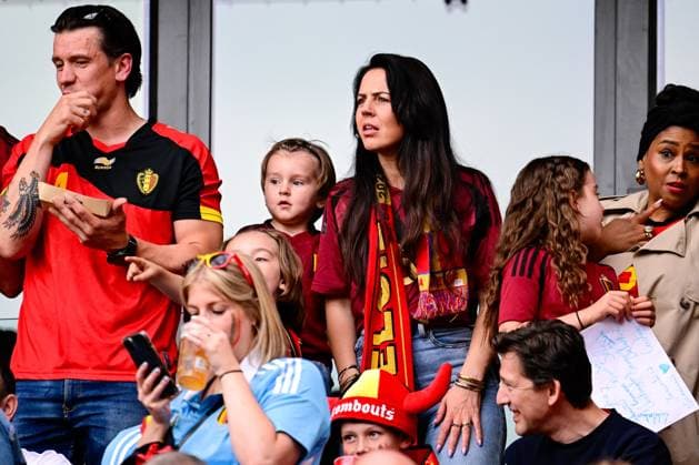 Belgium v Romania Group E - UEFA EURO, EM, Europameisterschaft,Fussball 2024 COLOGNE, GERMANY - JUNE 22 : De Vries Sophie , Wife of Vertongen Jan ahead of the UEFA EURO 2024 European Football Championship tournament group E stage match between Belgium and Romania at Cologne Stadium on June 22, 2024 in Cologne, Germany, 22 06 2024 Cologne Germany  Copyright: xPeterxDexVoechtx