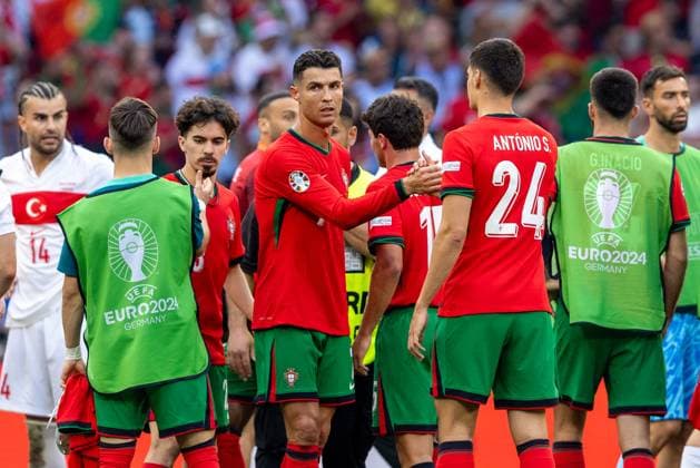 Turkiye v Portugal - UEFA EURO, EM, Europameisterschaft,Fussball 2024 Cristiano Ronaldo, Antonio Silva are playing during the UEFA Euro 2024 Group F match between Turkiye v Portugal, at the BVB Stadion Dortmund in Dortmund, Germany, on June 22, 2024. Dortmund Germany  Copyright: xAndrzejxIwanczukx originalFilename:iwanczuk-turkiyev240622_npriA.jpg