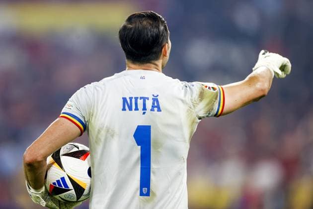 COLOGNE, RheinEnergieStadium , 22-06-2024 , European Football Championship Euro2024, Group stage match no.22 between Belgium and Romania. Romania goalkeeper Constantin Florin Nita Belgium - Romania (Euro2024)  x25568719x Copyright:
