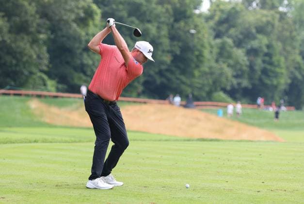 CROMWELL, CT - JUNE 22: Taylor Pendrith of Canada on the 12th tee during the third round of the 2024 Travelers Championship on June 22, 2024, at TPC River Highlands in Cromwell, CT. (Photo by M. Anthony Nesmith Icon Sportswire) GOLF: JUN 22 PGA, Golf Herren Travelers Championship EDITORIAL USE ONLY Icon240622342024