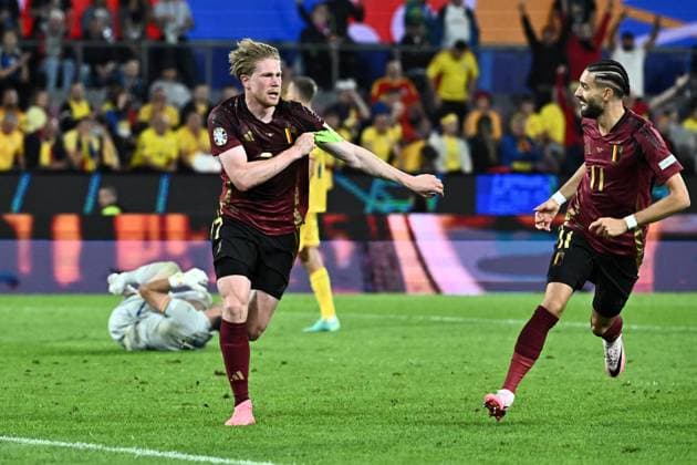240622 EURO2024 BELGIUM VS ROMANIA Kevin De Bruyne (7) of Belgium celebrates with Yannick Carrasco (11) of Belgium after scoring the 2-0 goal during a soccer game between the national teams of Belgium, called the Red Devils and Romania on the second matchday in Group E in the group stage of the UEFA EURO, EM, Europameisterschaft,Fussball 2024 tournament , on Saturday 22 June 2024 in Cologne , Germany . PHOTO Isosport Maarten Straetemans Cologne GERMANY  Copyright: xx 467014