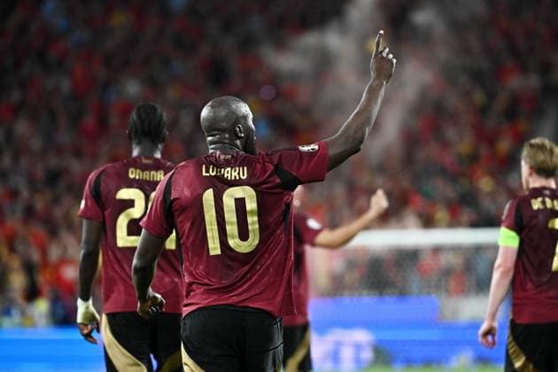 240622 EURO2024 BELGIUM VS ROMANIA Romelu Lukaku (10) of Belgium celebrates after scoring but the goal was canceled during a soccer game between the national teams of Belgium, called the Red Devils and Romania on the second matchday in Group E in the group stage of the UEFA EURO, EM, Europameisterschaft,Fussball 2024 tournament , on Saturday 22 June 2024 in Cologne , Germany . PHOTO Isosport Maarten Straetemans Cologne GERMANY  Copyright: xx 467112