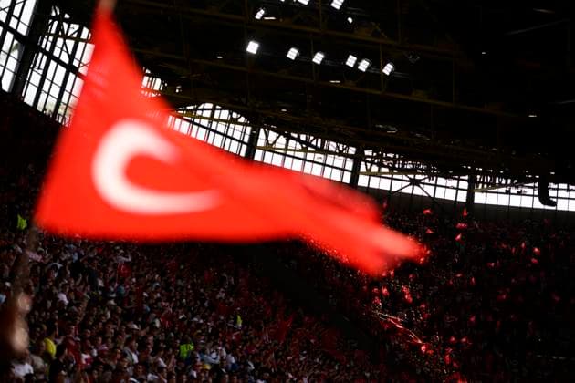 Feature, Suedtribuene in DO, fans from TUR waving flags, flags, preliminary round 2 match day, group F, match M23, Turkey TUR Portugal POR , on 22 06 2024 in Dortmund Germany European Football Championship 2024 from 14 06 14 07 2024 in Germany Â