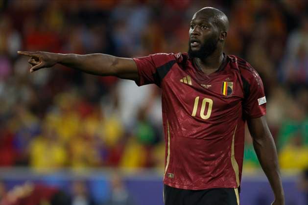 Belgium v Romania: Group E - UEFA EURO, EM, Europameisterschaft,Fussball 2024 Romelu Lukaku of Belgium pointing during the UEFA EURO 2024 group stage match between Belgium and Romania at Cologne Stadium on June 22, 2024 in Cologne, Germany. Cologne Cologne Stadium Germany Germany Copyright: xRichardxSellers Sportsphoto APLx 14042207