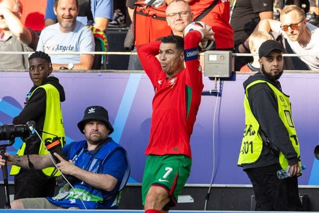 Turkiye v Portugal - UEFA EURO, EM, Europameisterschaft,Fussball 2024 Cristiano Ronaldo is playing during the UEFA Euro 2024 Group F match between Turkiye v Portugal, at the BVB Stadion Dortmund in Dortmund, Germany, on June 22, 2024. Dortmund Germany  Copyright: xAndrzejxIwanczukx originalFilename:iwanczuk-turkiyev240622_npJZ0.jpg