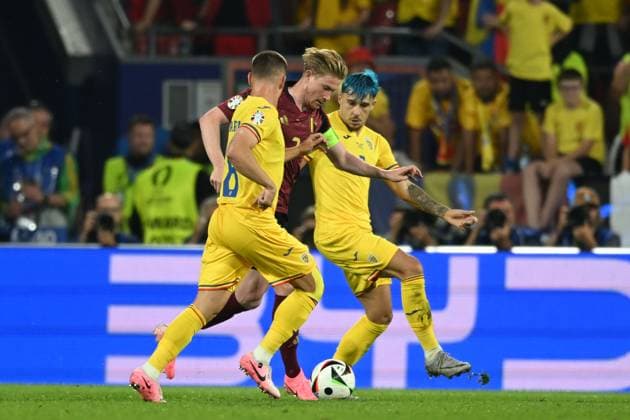 Razvan Marin (Romania)Kevin De Bruyne (Belgium)Andrei Ratiu (Romania) during the UEFA EURO, EM, Europameisterschaft,Fussball Germany 2024 match between Belgium 2-0 Romania at Cologne Stadium on June 22, 2024 in Cologne, Germany. Noxthirdxpartyxsales  (257330729)