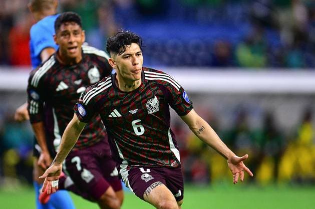 RECORD DATE NOT STATED Copa America USA 2024 Mexico vs Jamaica Gerardo Arteaga celebrates his goal 1-0 of Mexico during the game between Mexican national team, Nationalteam (Mexico) and Jamaica as part of the CONMEBOL Copa America USA 2024 group B, at NRG Stadium, on June 22, 2024 in Houston, Texas, United States. HOUSTON TEXAS UNITED STATES  Copyright: xAdrianxMaciasx 20240622214826_CA_GB_2024_MEX_JAM_ARTEAGA195