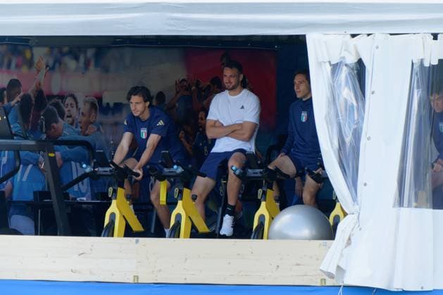 Matteo Darmian of Italy, Federico Gatti of Italy and Federico Chiesa of Italy during UEFA EURO, EM, Europameisterschaft,Fussball 2024 - Italy training session, UEFA European Football Championship in Iserlohn, Germany, June 23 2024  Copyright: xx xx IPA_Agency_IPA47397903
