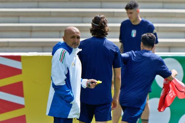 Luciano Spalletti head coach of Italy during UEFA EURO, EM, Europameisterschaft,Fussball 2024 - Italy training session, UEFA European Football Championship in Iserlohn, Germany, June 23 2024  Copyright: xx xx IPA_Agency_IPA47397980