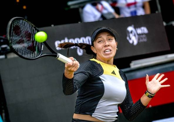 Sport Tennis, WTA Tournament in Berlin 23 06 2024, xdanx, Sport Tennis,WTA Tournament in Berlin Final, v l Jessica Pegula USA in action Berlin Steffi Graf Stadion Berlin Germany DE Copyright: xDanielxLakomskix