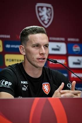 Czech midfielder Lukas Provod speaks during the press conference, PK, Pressekonferenz one day after the second match of Czech national soccer team within the European Football Championship in Group F against Georgia, in Norderstedt, Germany, on June 23, 2024. (CTKxPhoto VitxSimanek) CTKPhotoP2024062303254  CTKPhotoP2024062303254
