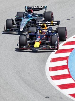 MONTMELO - (l-r) Lando Norris (McLaren), Max Verstappen (Red Bull Racing) in action during the Formula 1 Grand Prix of Spain at the Circuit de Catalunya. ANP SEM VAN DER WAL xVIxANPxSportx xxANPxIVx 501852075 originalFilename: 501852075.jpg