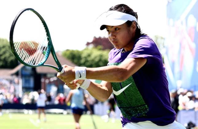 Sport Bilder des Tages Emma Raducanu of Great Britain during a practice session. Rothesay International Eastbourne, Day 2, Tennis, Devonshire Park, Eastbourne, UK - 23 June 2024  Copyright: xJamesxMarsh Shutterstockx 14548083ah