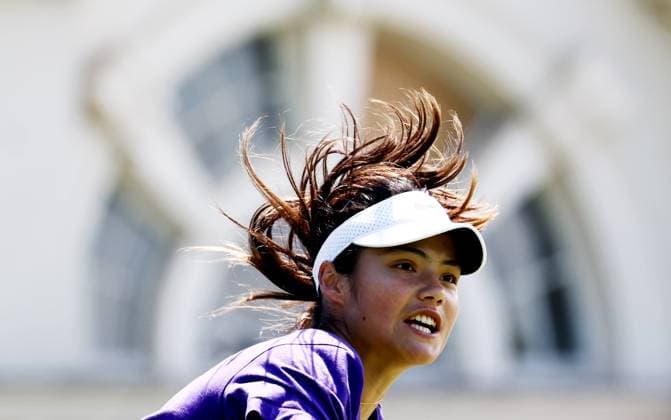 Emma Raducanu of Great Britain during a practice session. Rothesay International Eastbourne, Day 2, Tennis, Devonshire Park, Eastbourne, UK - 23 June 2024  Copyright: xJamesxMarsh Shutterstockx 14548083aa
