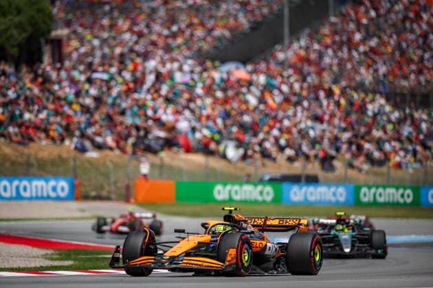 04 NORRIS Lando (gbr), McLaren F1 Team MCL38, action during the Formula 1 Aramco Gran Premio de Espana 2024, 10th round of the 2024 Formula One World Championship, WM, Weltmeisterschaft from June 21 to 23, 2024 on the Circuit de Barcelona-Catalunya, in Montmeló, Spain - F1 - SPANISH GRAND PRIX 2024 DPPI Panoramic  240623_R10_SPAGNA_DP_EA013225_