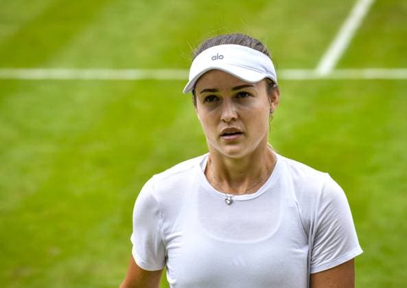 Sport Tennis, WTA Tournament in Berlin 23 06 2024, xdanx, Sport Tennis,WTA Tournament in Berlin Final, v l Anna Nikolajewna Kalinskaja looks disappointed Berlin Steffi Graf Stadion Berlin Germany DE Copyright: xDanielxLakomskix