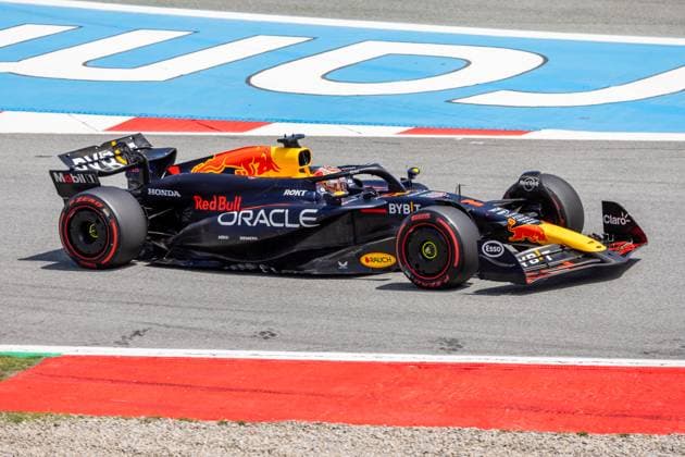 BARCELONA, SPAIN - JUNE 23: Max Verstappen (1) of Netherlands and team Oracle Red Bull Racing during the Formula 1 Spanish Grand Prix on Sunday, June 23, 2024 at the Circuit De Catalunya in Barcelona, Spain. (Photo by Bob Kupbens Icon Sportswire) AUTO: JUN 23 F1 Spanish Grand Prix EDITORIAL USE ONLY Icon240623083