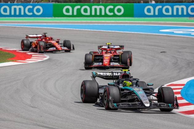BARCELONA, SPAIN - JUNE 23: Lewis Hamilton (44) of United Kingdom and team Mercedes-AMG Petronas F1 Team plays catchup during the Formula 1 Spanish Grand Prix on Sunday, June 23, 2024 at the Circuit De Catalunya in Barcelona, Spain. (Photo by Bob Kupbens Icon Sportswire) AUTO: JUN 23 F1 Spanish Grand Prix EDITORIAL USE ONLY Icon240623091