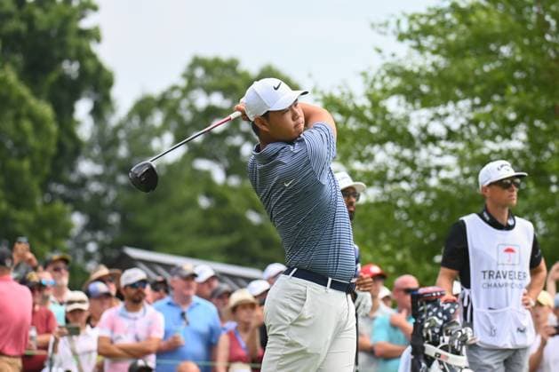 Sunday June 23, 2024: Tom Kim follows his tee shot on the first hole during the final round of the Travelers Golf Championship in Cromwell, Connecticut. CSM Cromwell USA - ZUMAc04_ 20240623_zma_c04_034 Copyright: xGregoryxVasilx