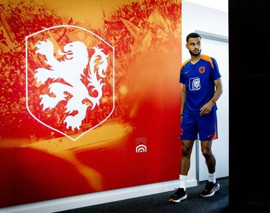 WOLFSBURG - Cody Gakpo during a press conference, PK, Pressekonferenz of the Dutch national team, Nationalteam at the Volkswagen Arena on June 23, 2024 in Wolfsburg, Germany. The Dutch national team is preparing for the group match at the European Football Championship in Germany against Austria. ANP KOEN VAN WEEL UEFA EURO, EM, Europameisterschaft,Fussball 2024 Germany 2024 xVIxANPxSportx xxANPxIVx 501863224 originalFilename: 501863224.jpg