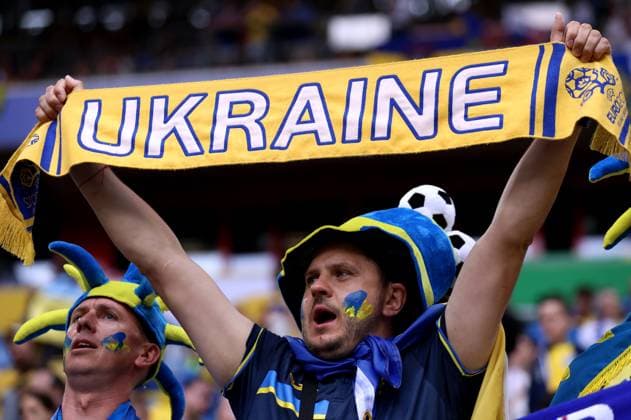 Slovakia - Ukraine Supporters of Ukraine during the UEFA EURO, EM, Europameisterschaft,Fussball 2024 Group E football match between Slovakia and Ukraine at Dusseldorf Arena on June 21, 2024 in Dusseldorf, Germany . Dusseldorf Dusseldorf Arena Germany Copyright: xMarcoxCanonierox