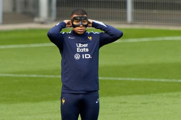 Kylian Mbappe of France during the training session at the Home Deluxe Arena in Paderbon, Germany on 23 June 2024. during UEFA EURO, EM, Europameisterschaft,Fussball 2024 - France training session, UEFA European Football Championship in Leipzig, Germany, June 23 2024  Copyright: xx xx IPA_Agency_IPA47408747