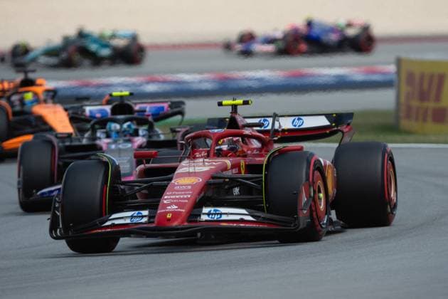 Formula 1 Championship - FORMULA 1 ARAMCO GRAN PREMIO DE ESPANA 2024 - Race 55 Carlos sainz (ESP) SCUDERIA FERRARI during race of the F1 ARAMCO GRAND PRIX OF SPAIN 2024 from 21 to 24 of june @FOTO RACINGPICTURE during FORMULA 1 ARAMCO GRAN PREMIO DE ESPANA 2024 - Race, Formula 1 Championship in Barcelona, Spain, June 23 2024 Barcelona Spain  Copyright: xIPAxSport ABACAx