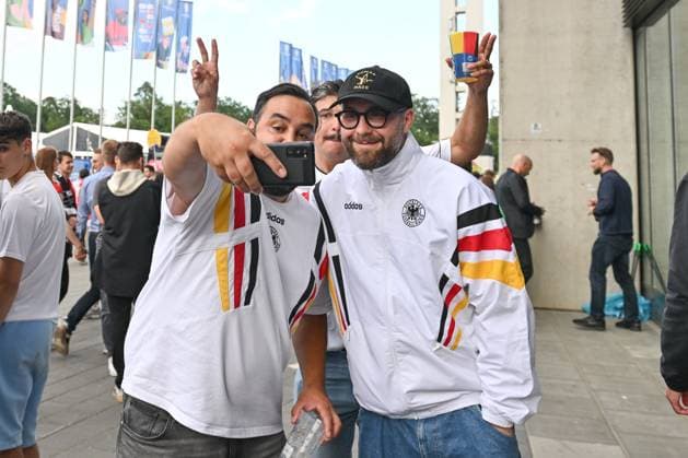 23 06 2024, xscotx, European Football Championship 2024, Switzerland Germany, emspor, v l singer Mark Forster Frankfurt am Main