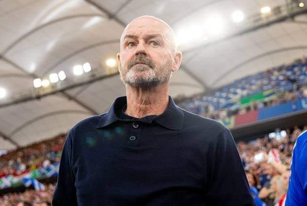 Football - UEFA EURO, EM, Europameisterschaft,Fussball 2024 - Group A - Scotland v Hungary STUTTGART, GERMANY - Sunday, June 23, 2024: Scotland s head coach Steve Clarke before the UEFA Euro 2024 Group A match between Scotland and Hungary at the Stuttgart Arena. (Photo by David Rawcliffe Propaganda) STUTTGART Stuttgart Arena BADEN-WÜRTTEMBERG GERMANY  Copyright: xDavidxRawcliffex P2024-06-23-Scotland_Hungary-20