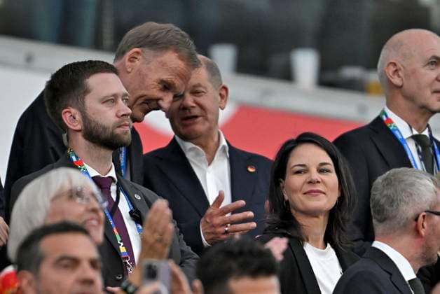 23 06 2024, Football UEFA EURO 2024, preliminary round, match day 3, Germany Switzerland, in the Frankfurt Arena in Frankfurt am Main, Federal Chancellor Olaf Scholz Germany and Foreign Minister Annalena Baerbock Germany