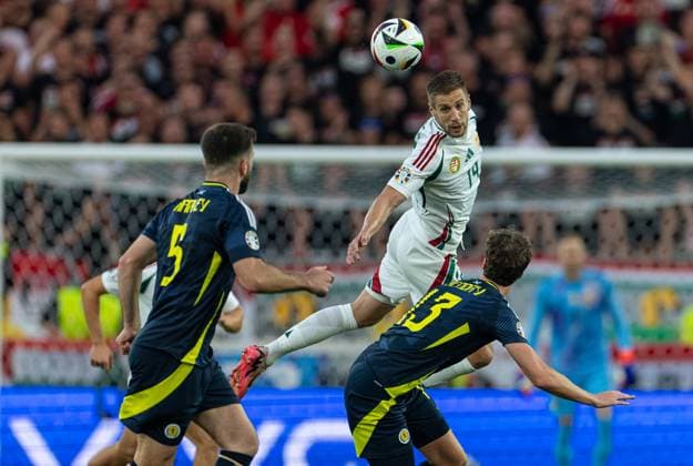 Football - UEFA EURO, EM, Europameisterschaft,Fussball 2024 - Group A - Scotland v Hungary STUTTGART, GERMANY - Sunday, June 23, 2024: Hungary s Barnabas Varga during the UEFA Euro 2024 Group A match between Scotland and Hungary at the Stuttgart Arena. (Photo by David Rawcliffe Propaganda) STUTTGART Stuttgart Arena BADEN-WÜRTTEMBERG GERMANY  Copyright: xDavidxRawcliffex P2024-06-23-Scotland_Hungary-23