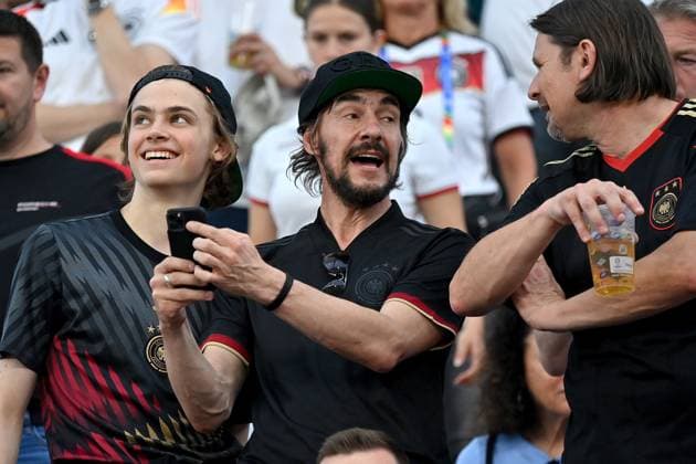 23 06 2024, xjrdrx, European Football Championship 2024, Switzerland Germany emspor, v l Thomas Hayo DFL DFB REGULATIONS PROHIBIT ANY USE OF PHOTOGRAPHS as IMAGE SEQUENCES and or QUASI VIDEO Frankfurt