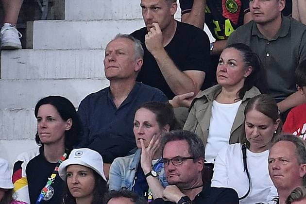 Soccer UEFA EURO 2024 Group Stage 3 Matchday Switzerland Germany on 23 06 2024 at the Frankfurt Arena in Frankfurt Christian Streich , left xRx