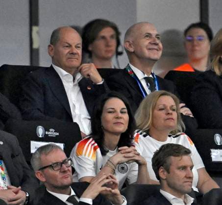 23 06 2024, Football UEFA EURO 2024, preliminary round, match day 3, Germany Switzerland, in the Frankfurt Arena in Frankfurt am Main, Federal Chancellor Olaf Scholz Germany , Foreign Minister Annalena Baerbock Germany and Nancy Fässer Germany